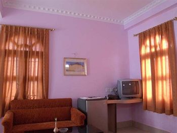 Santana Hotel Puri Ngoại thất bức ảnh